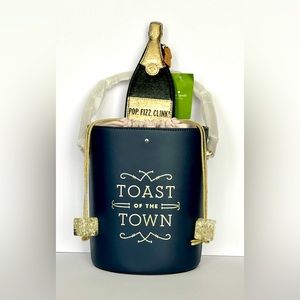 NWT! Kate Spade Steal the Spotlight “Toast of the Town” Champagne Bag & purse
